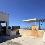 Finestra Sul Mare Holiday home *