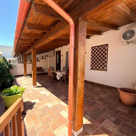 Finestra Sul Mare Holiday home *